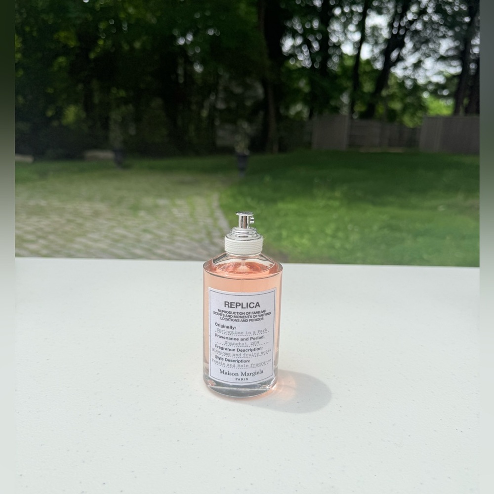 Replica Springtime in a Park Perfume